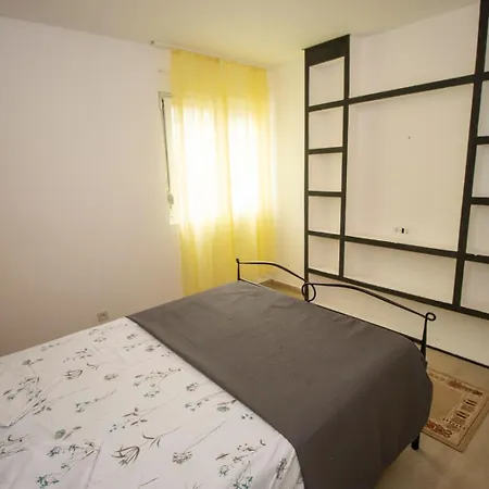 Apartament Ap - 2 Bedroom, Centar Omiš