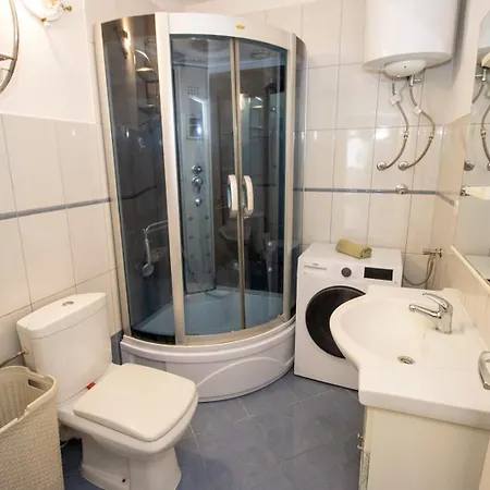 Ap - 2 Bedroom, Centar *